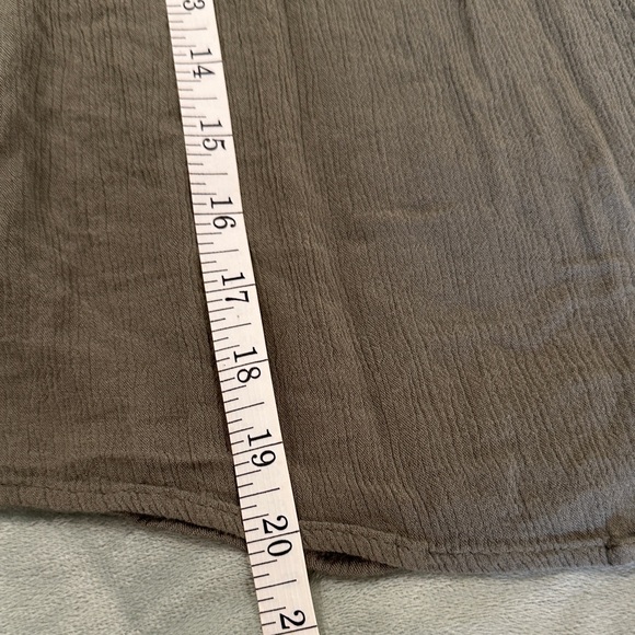 Mudd Gray Embroidered Blouse XS long sleeve - Picture 10 of 11